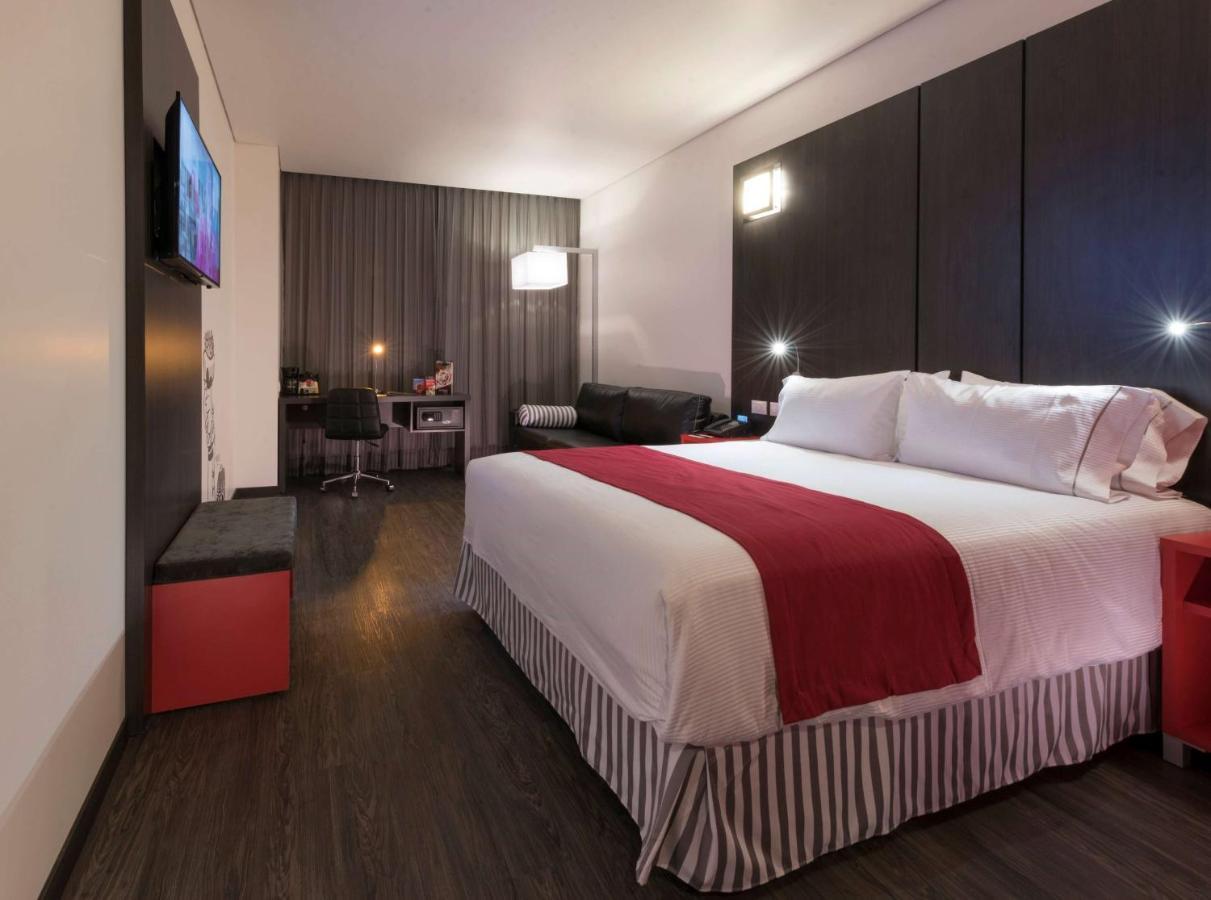 Ramada Encore By Wyndham San Luis Potosi Exterior photo