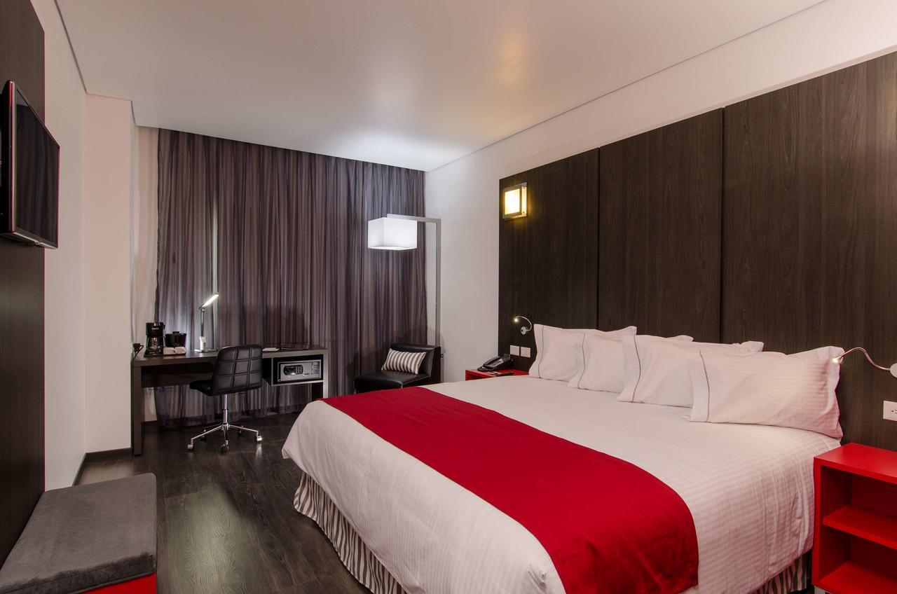Ramada Encore By Wyndham San Luis Potosi Exterior photo