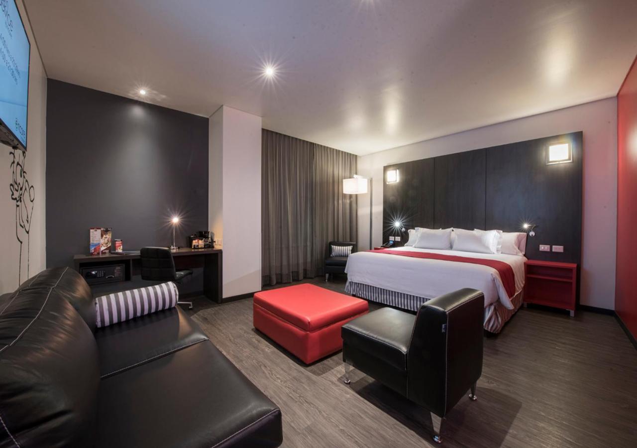 Ramada Encore By Wyndham San Luis Potosi Exterior photo